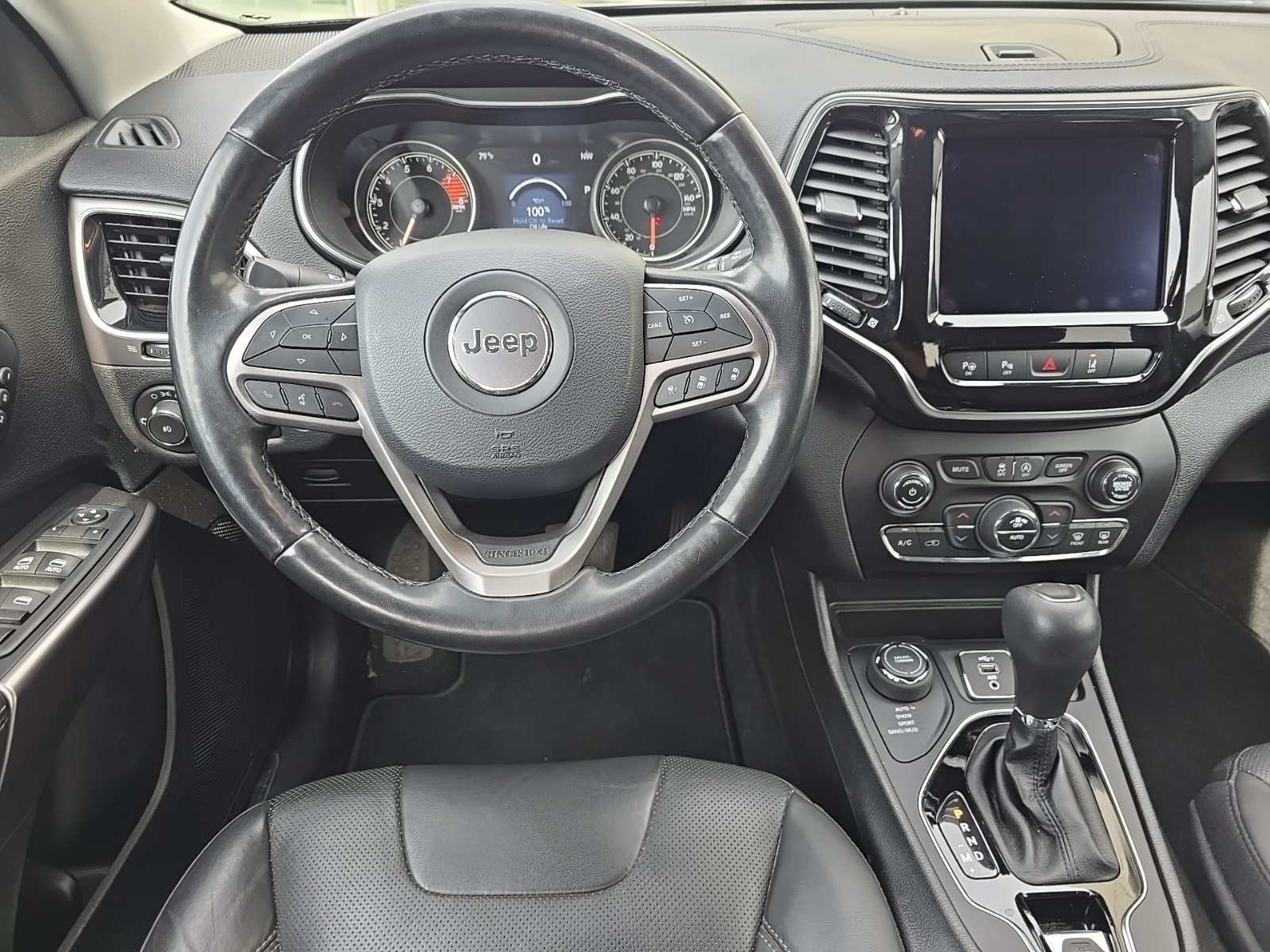 used 2020 Jeep Cherokee car, priced at $19,105