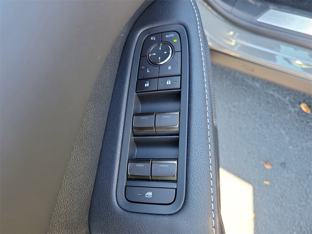 new 2026 Lexus RX car, priced at $61,099