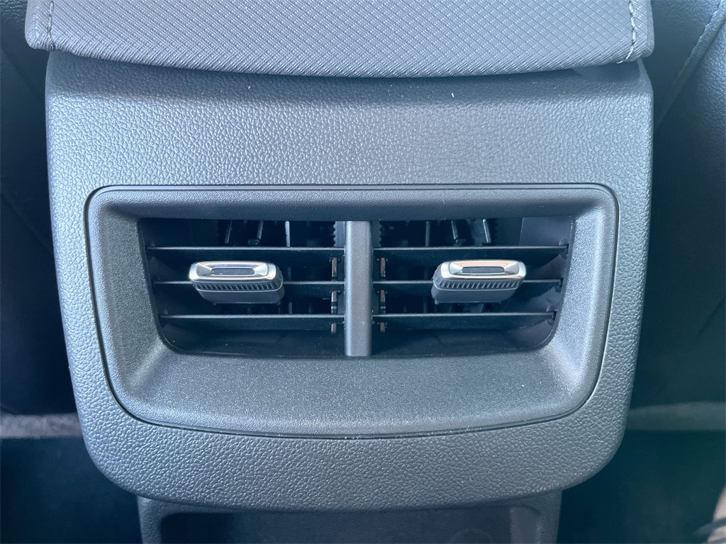 new 2025 Chevrolet Equinox EV car, priced at $38,026