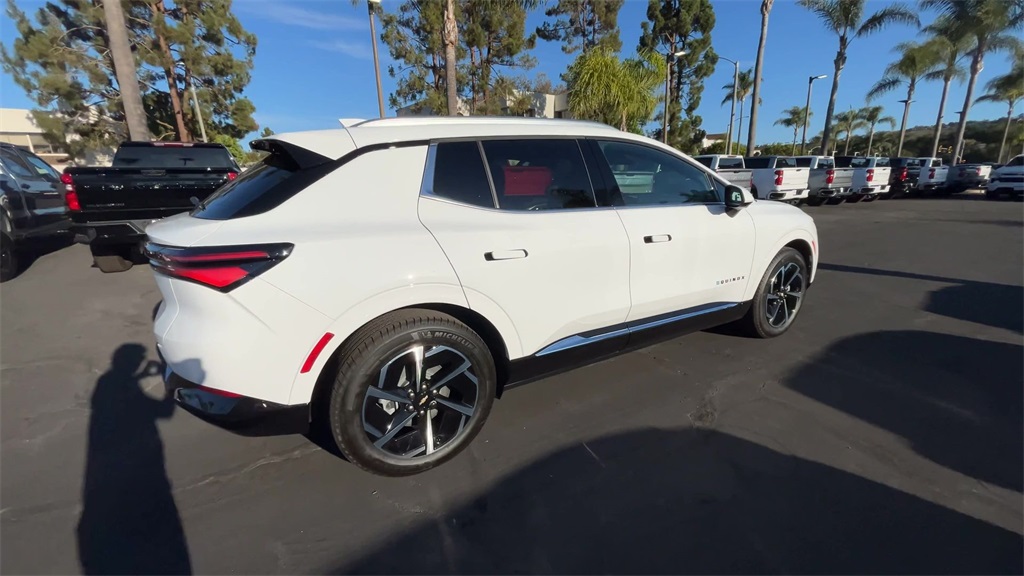 new 2025 Chevrolet Equinox EV car, priced at $38,026
