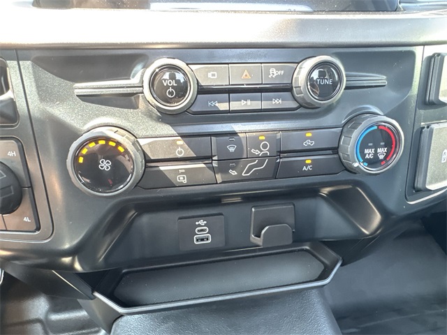 new 2025 Ford F-150 car, priced at $44,110