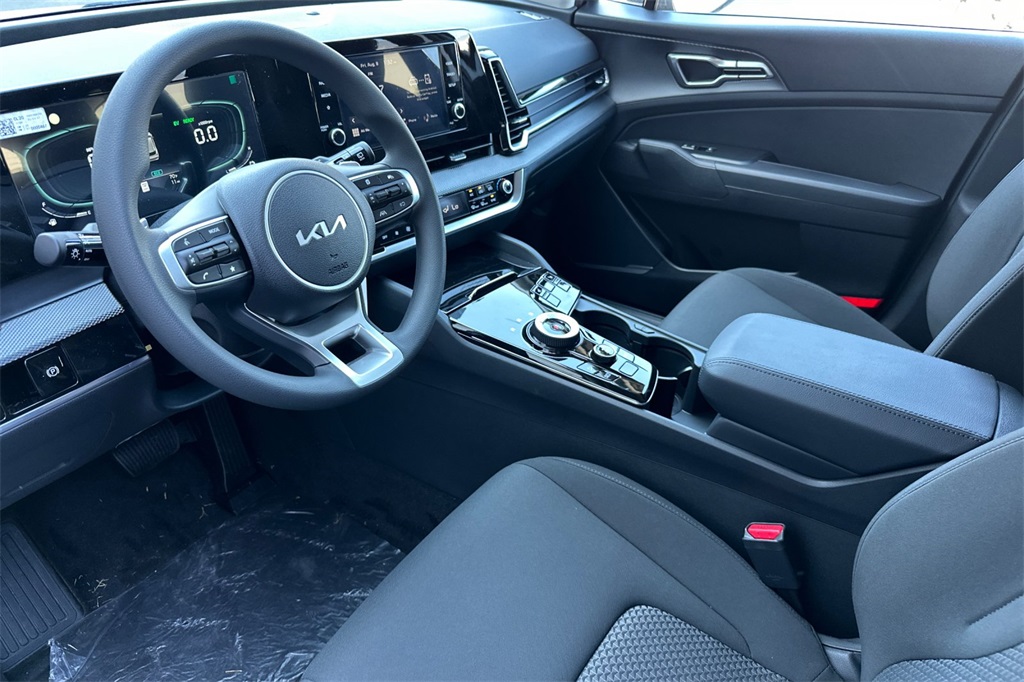 new 2025 Kia Sportage Hybrid car, priced at $30,828