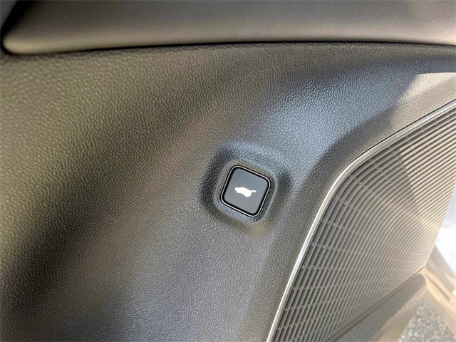 used 2024 Acura MDX car, priced at $49,041