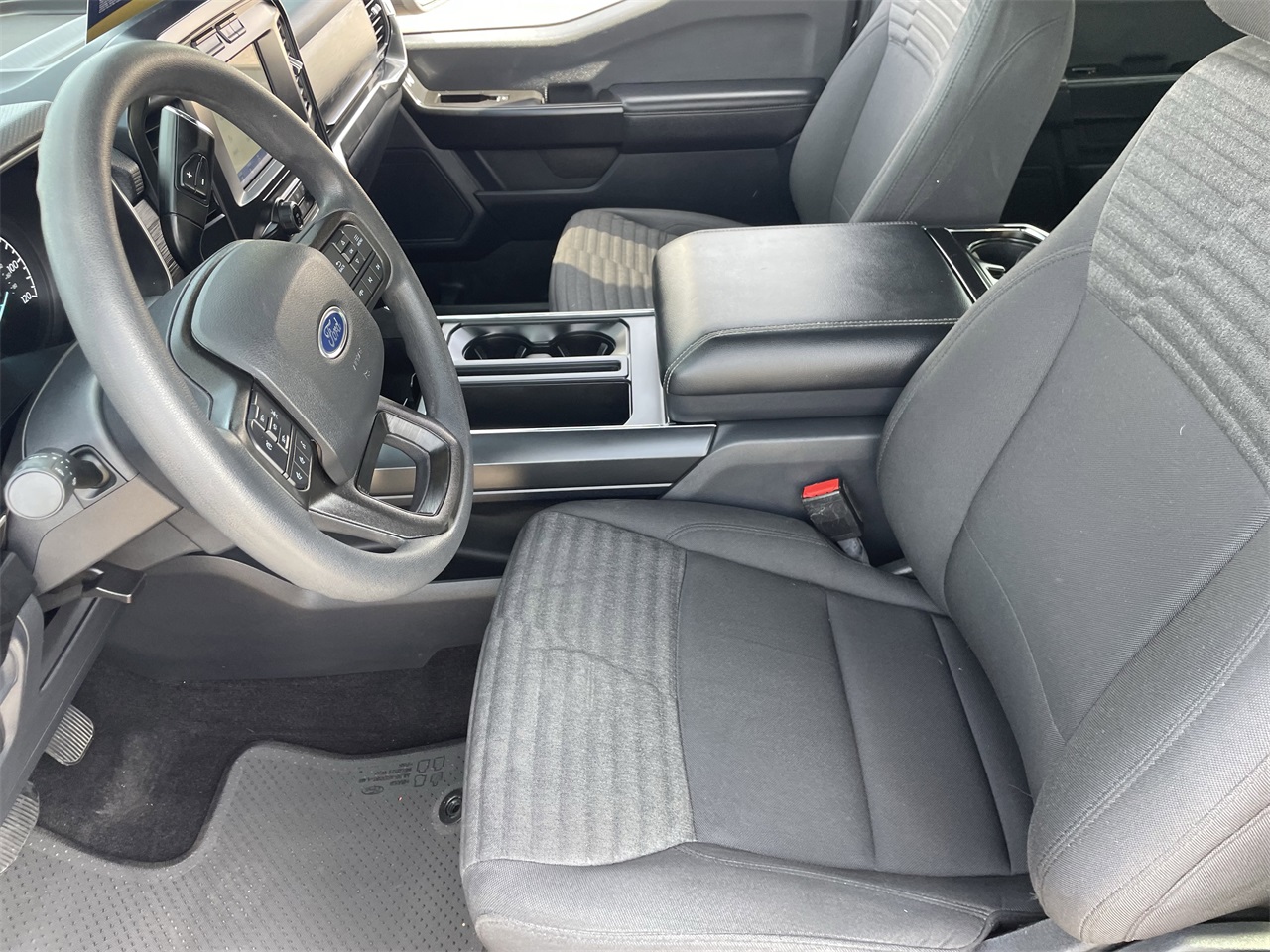 used 2021 Ford F-150 car, priced at $33,994