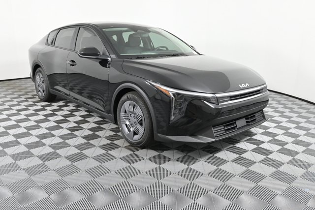 new 2025 Kia K4 car, priced at $24,171