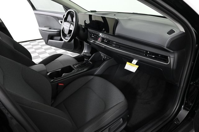 new 2025 Kia K4 car, priced at $24,171