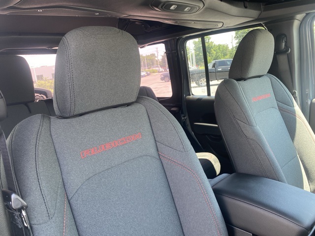 new 2025 Jeep Wrangler car, priced at $45,836