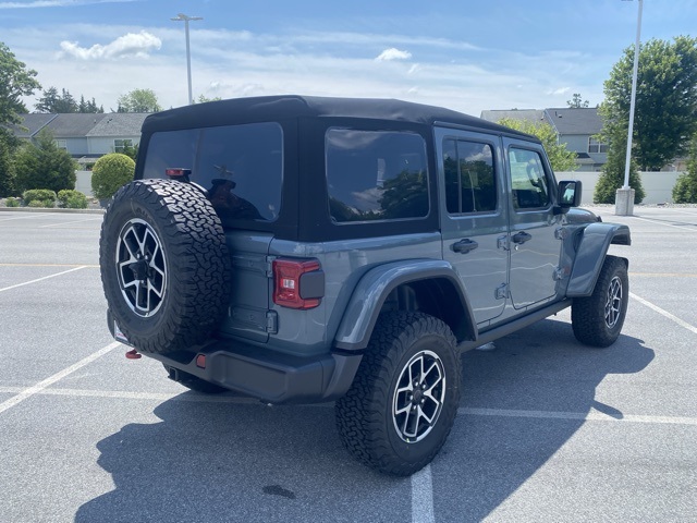 new 2025 Jeep Wrangler car, priced at $45,836