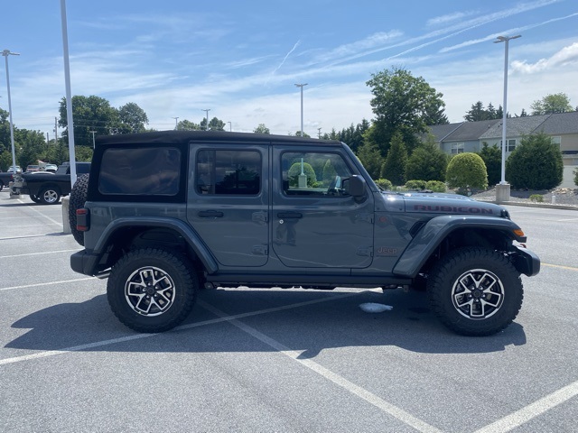 new 2025 Jeep Wrangler car, priced at $45,836