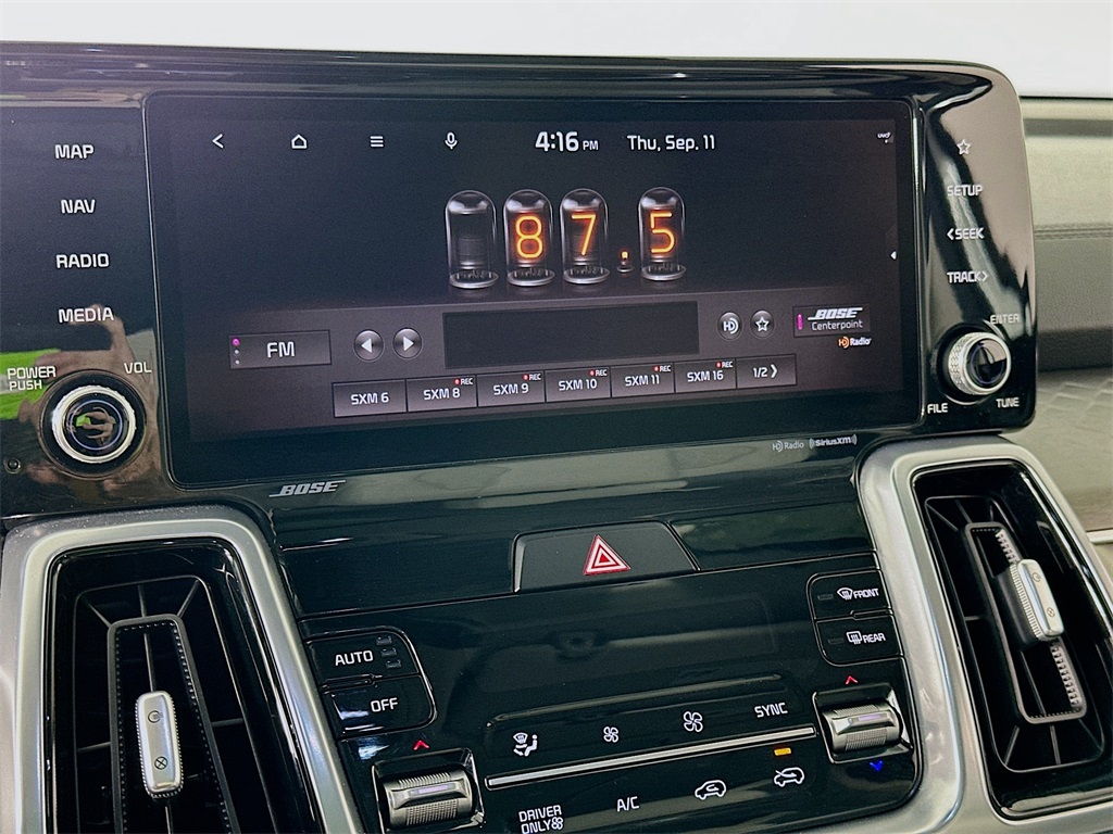 used 2022 Kia Sorento Plug-In Hybrid car, priced at $33,490
