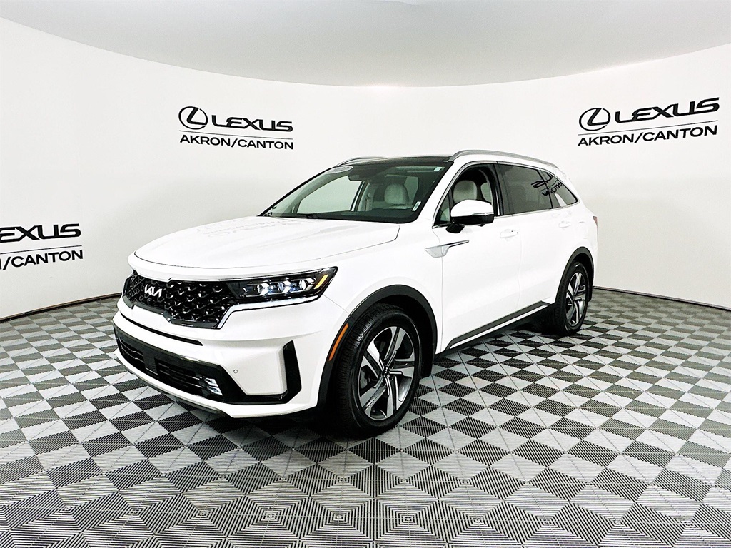 used 2022 Kia Sorento Plug-In Hybrid car, priced at $33,490