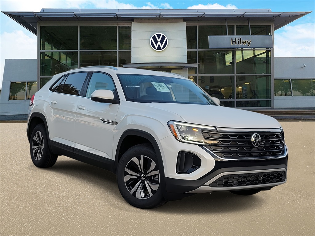 new 2026 Volkswagen Atlas Cross Sport car, priced at $40,856