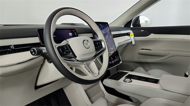 new 2025 Volvo EX90 car, priced at $85,395