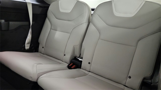 new 2025 Volvo EX90 car, priced at $85,395
