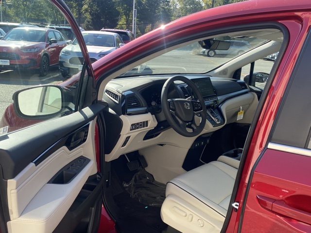 new 2026 Honda Odyssey car, priced at $46,973