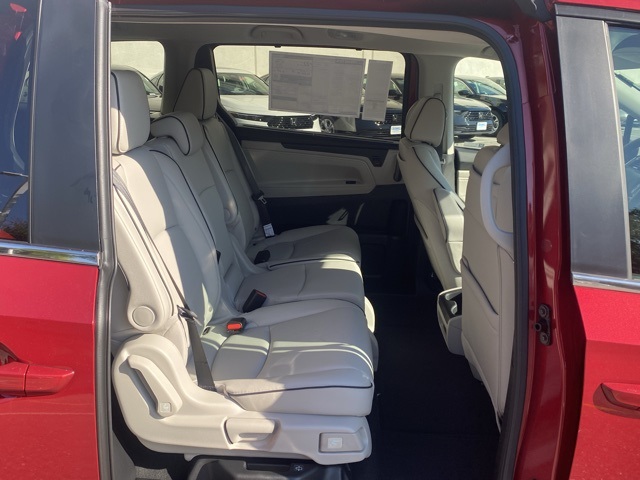 new 2026 Honda Odyssey car, priced at $46,973