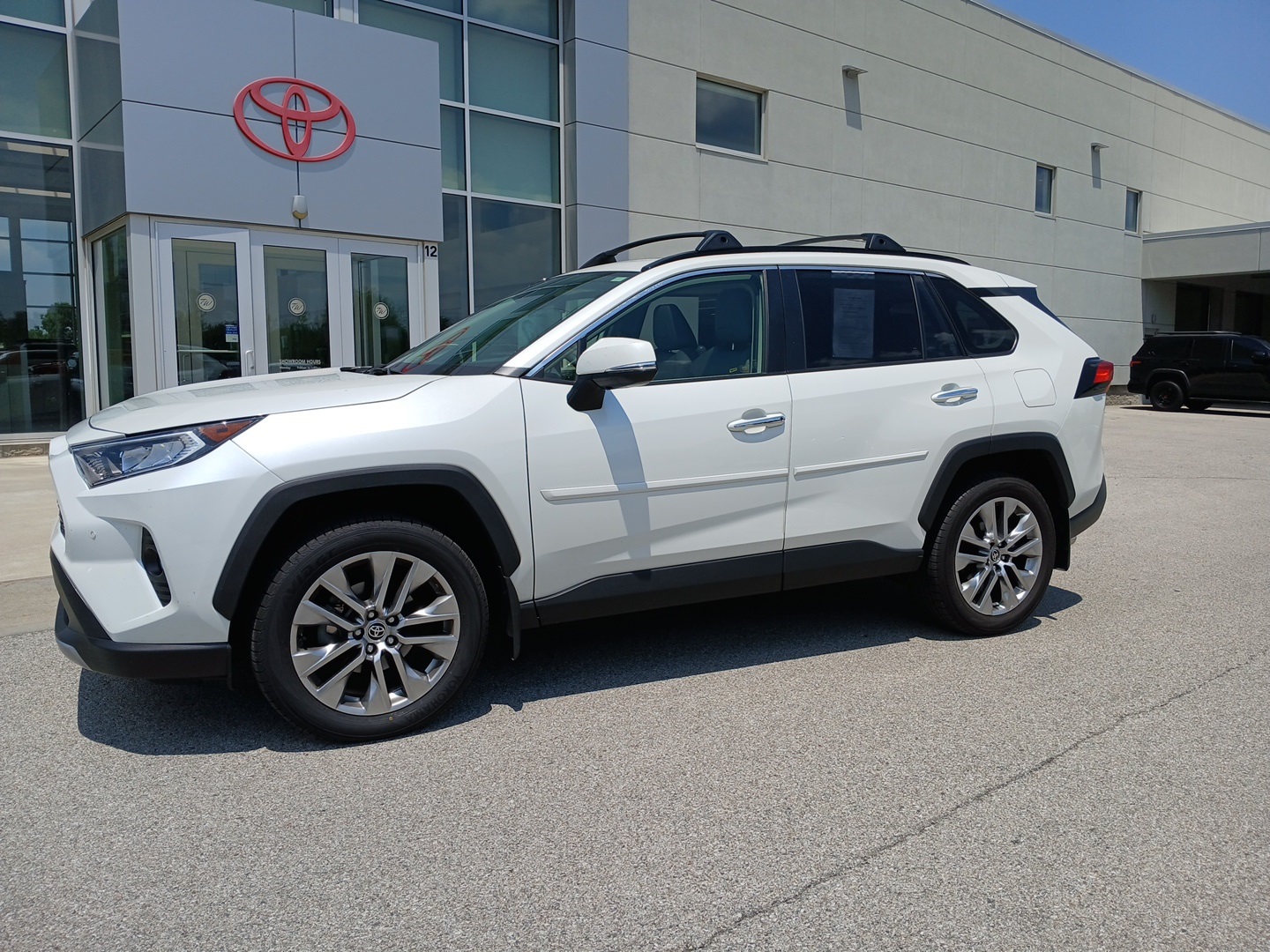used 2020 Toyota RAV4 car, priced at $31,836