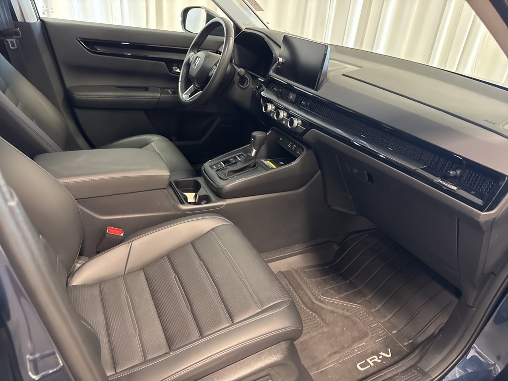 used 2024 Honda CR-V car, priced at $35,000