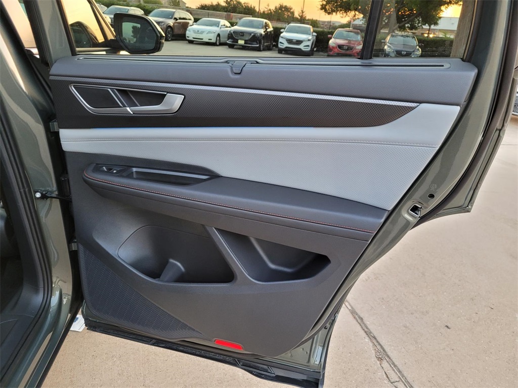 used 2025 Volkswagen Atlas car, priced at $40,731