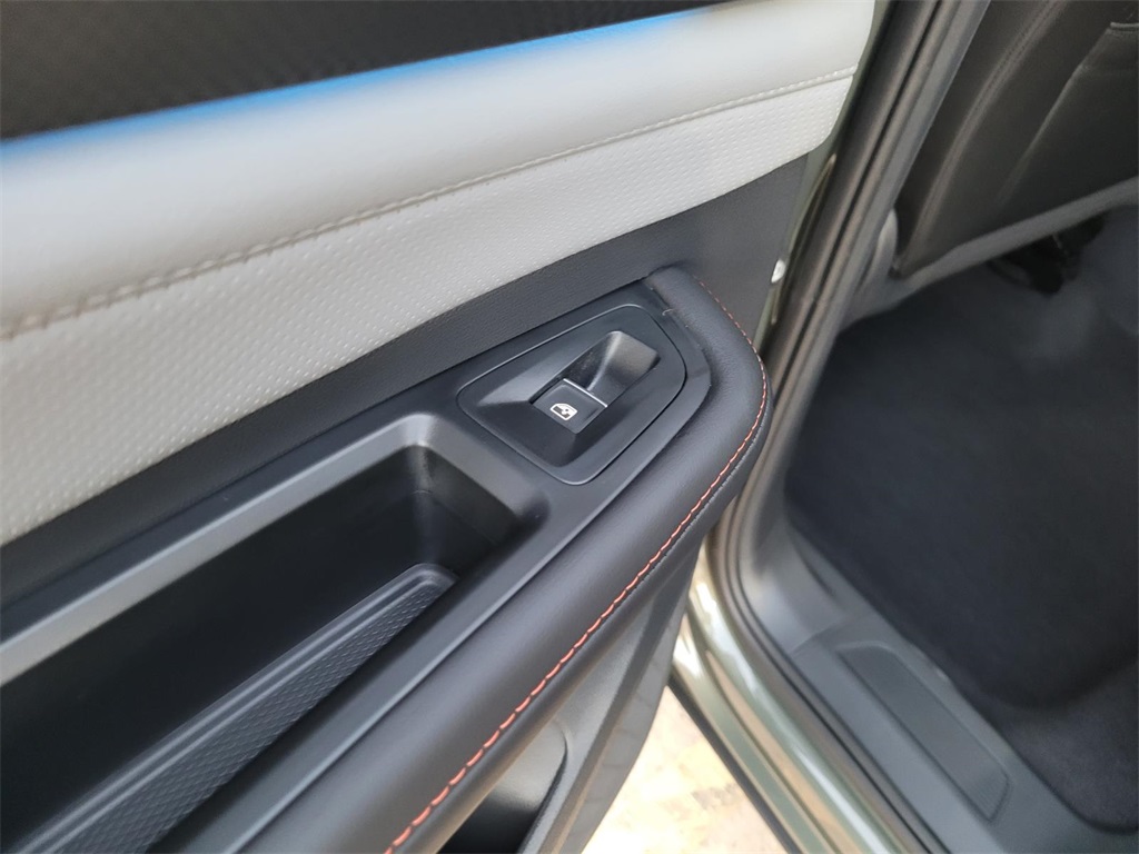 used 2025 Volkswagen Atlas car, priced at $40,731