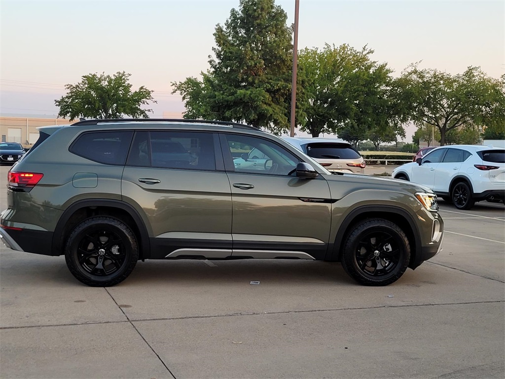used 2025 Volkswagen Atlas car, priced at $40,731