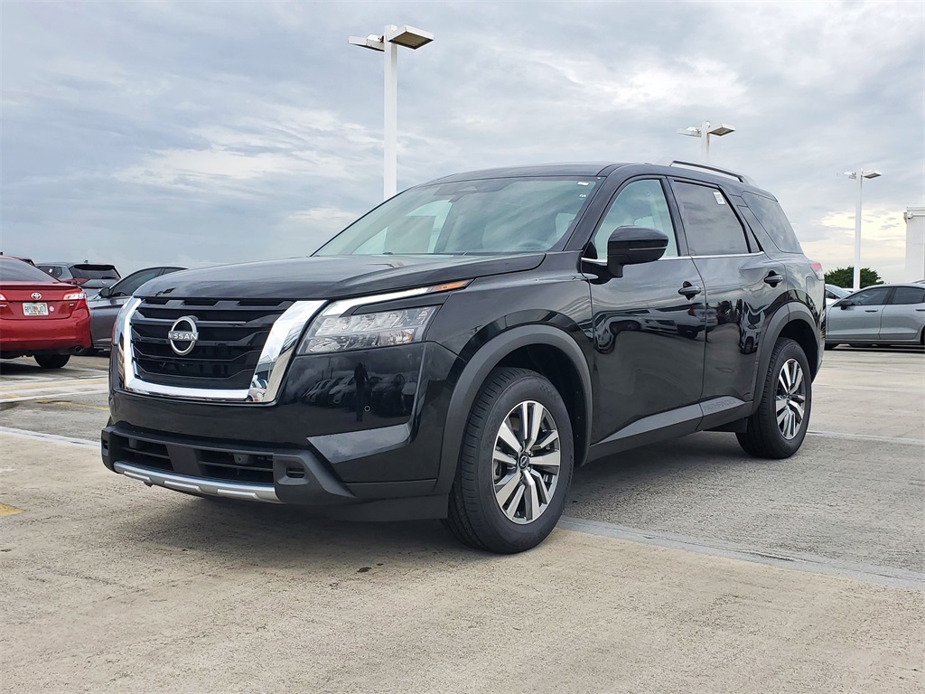 new 2025 Nissan Pathfinder car, priced at $37,838