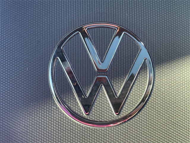 used 2022 Volkswagen ID.4 car, priced at $23,500
