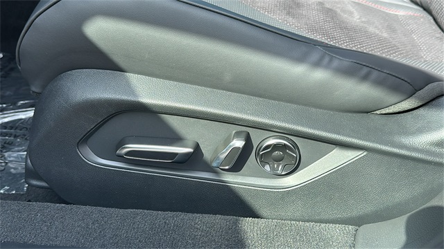new 2025 Acura TLX car
