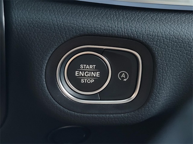 used 2026 Mercedes-Benz GLE car, priced at $82,280