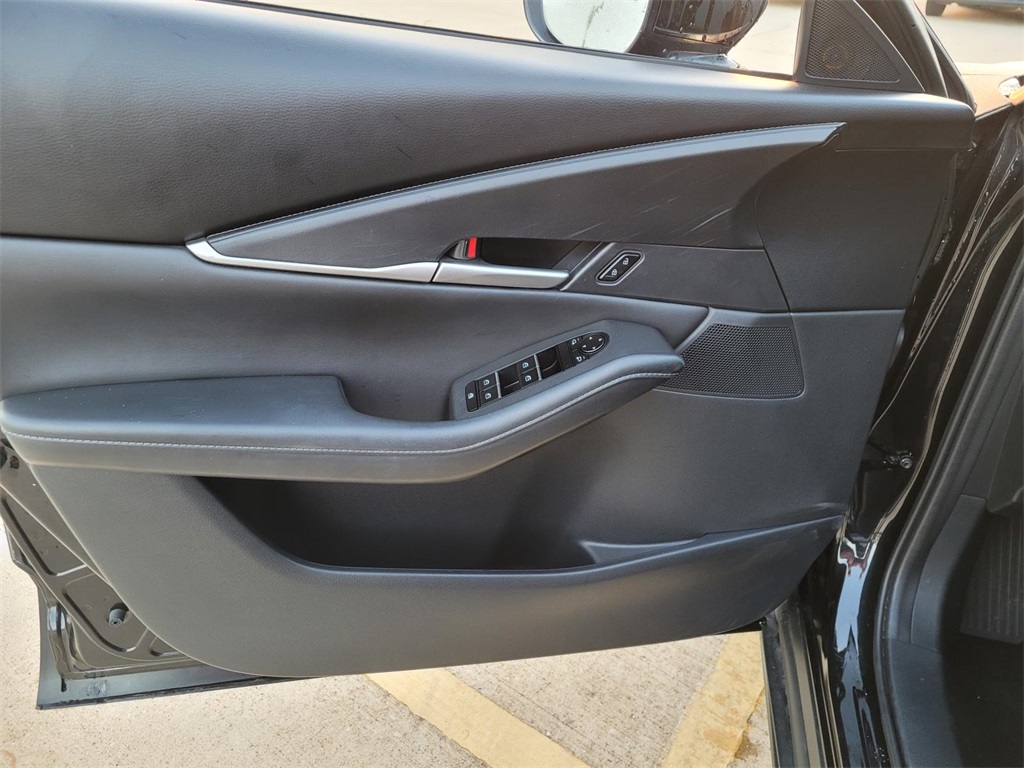 used 2023 Mazda CX-30 car, priced at $21,498