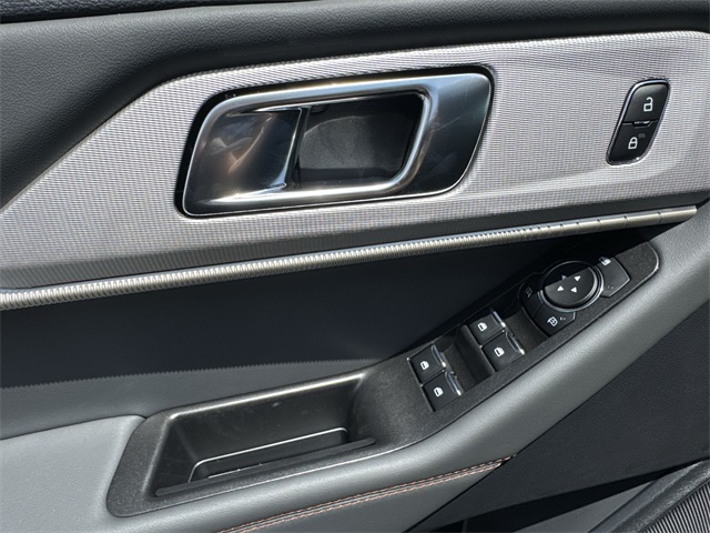 new 2025 Ford Explorer car, priced at $42,280