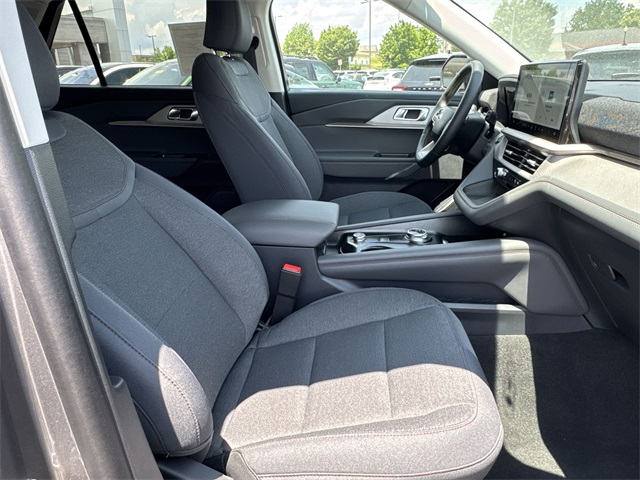 new 2025 Ford Explorer car, priced at $42,280