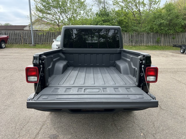 used 2021 Jeep Gladiator car, priced at $31,834