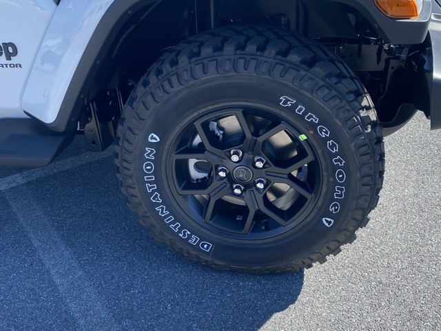 new 2025 Jeep Gladiator car, priced at $39,542