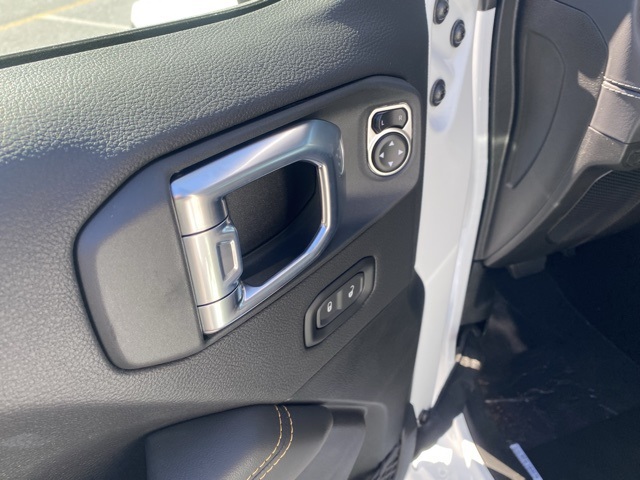 new 2025 Jeep Gladiator car, priced at $39,542