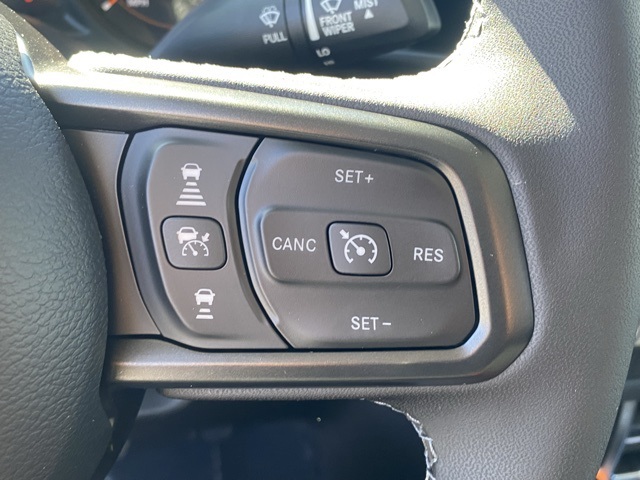 new 2025 Jeep Gladiator car, priced at $39,542