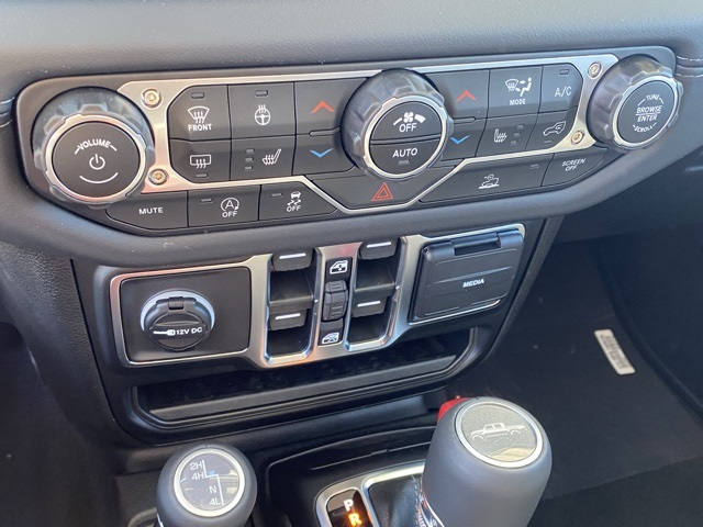 new 2025 Jeep Gladiator car, priced at $39,542