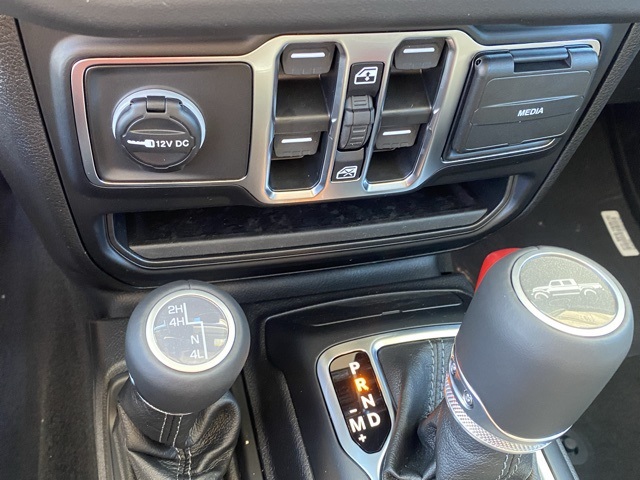 new 2025 Jeep Gladiator car, priced at $39,542