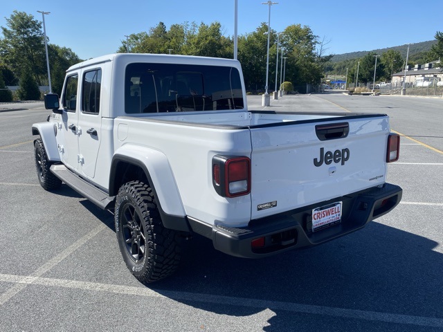 new 2025 Jeep Gladiator car, priced at $39,542