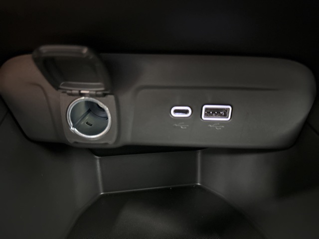 new 2025 Chevrolet Trax car, priced at $24,725