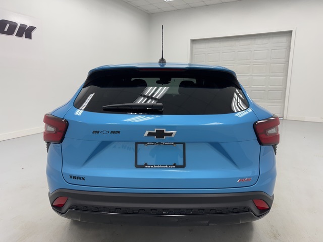 new 2025 Chevrolet Trax car, priced at $24,725