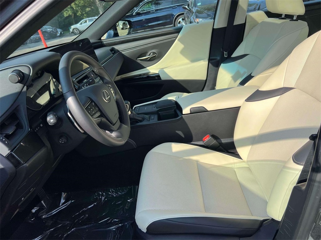 used 2022 Lexus ES car, priced at $38,995