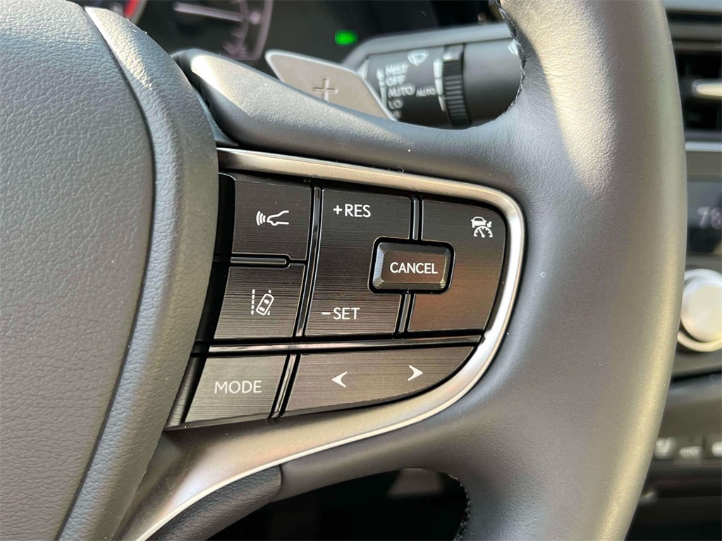 used 2022 Lexus ES car, priced at $38,995