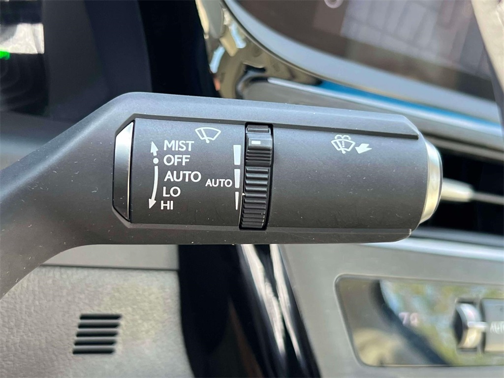 used 2022 Lexus ES car, priced at $38,995
