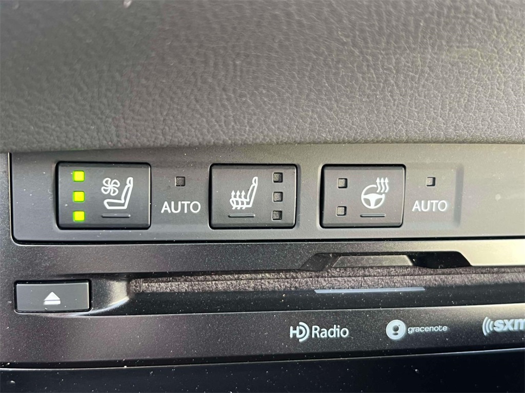 used 2022 Lexus ES car, priced at $38,995