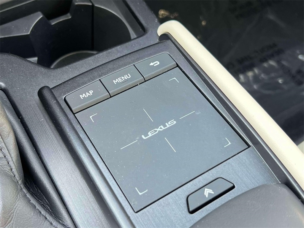 used 2022 Lexus ES car, priced at $38,995