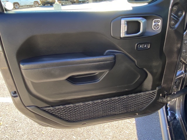 used 2022 Jeep Gladiator car, priced at $35,945