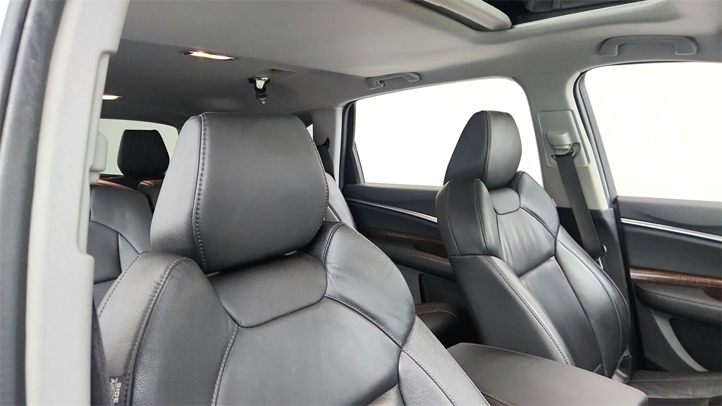 used 2017 Acura MDX car, priced at $18,125