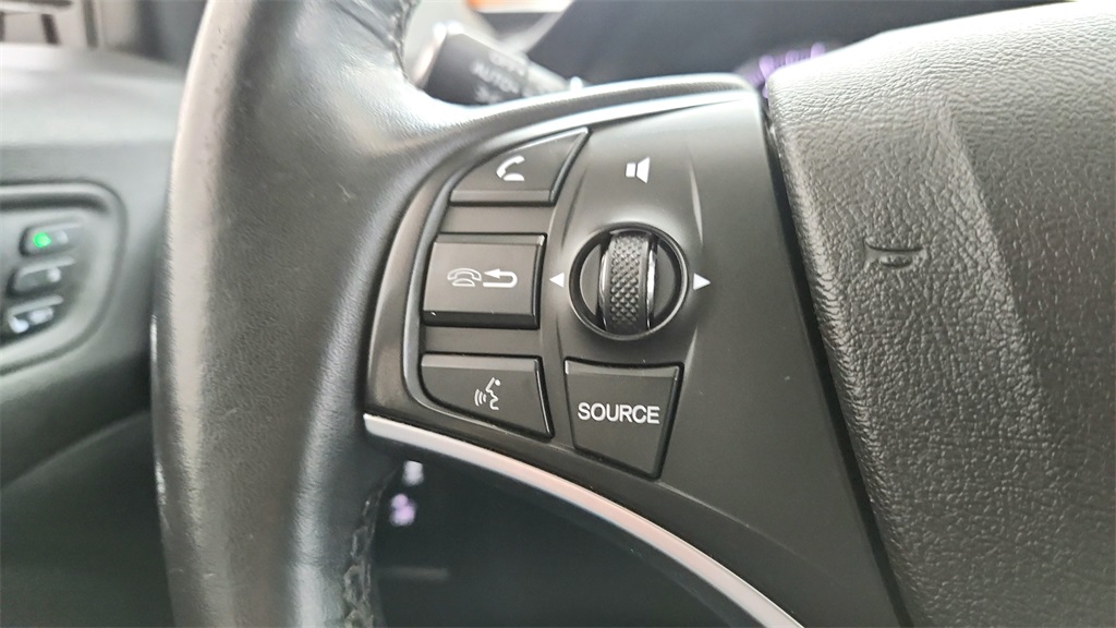 used 2017 Acura MDX car, priced at $18,125