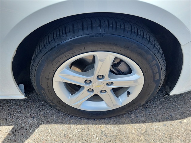 used 2020 Chevrolet Malibu car, priced at $18,547
